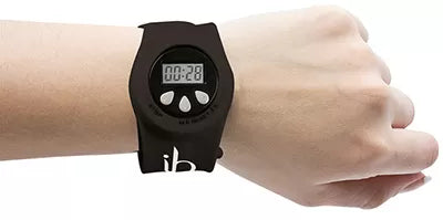Black digital timer bracelet - Integral Beauty