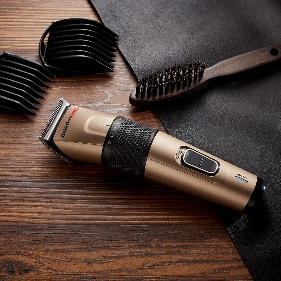 CUT DEFINER Tondeuse rechargeable s/socle (Light Bronze)
(batterie NiMH) - 8 guides de coupe