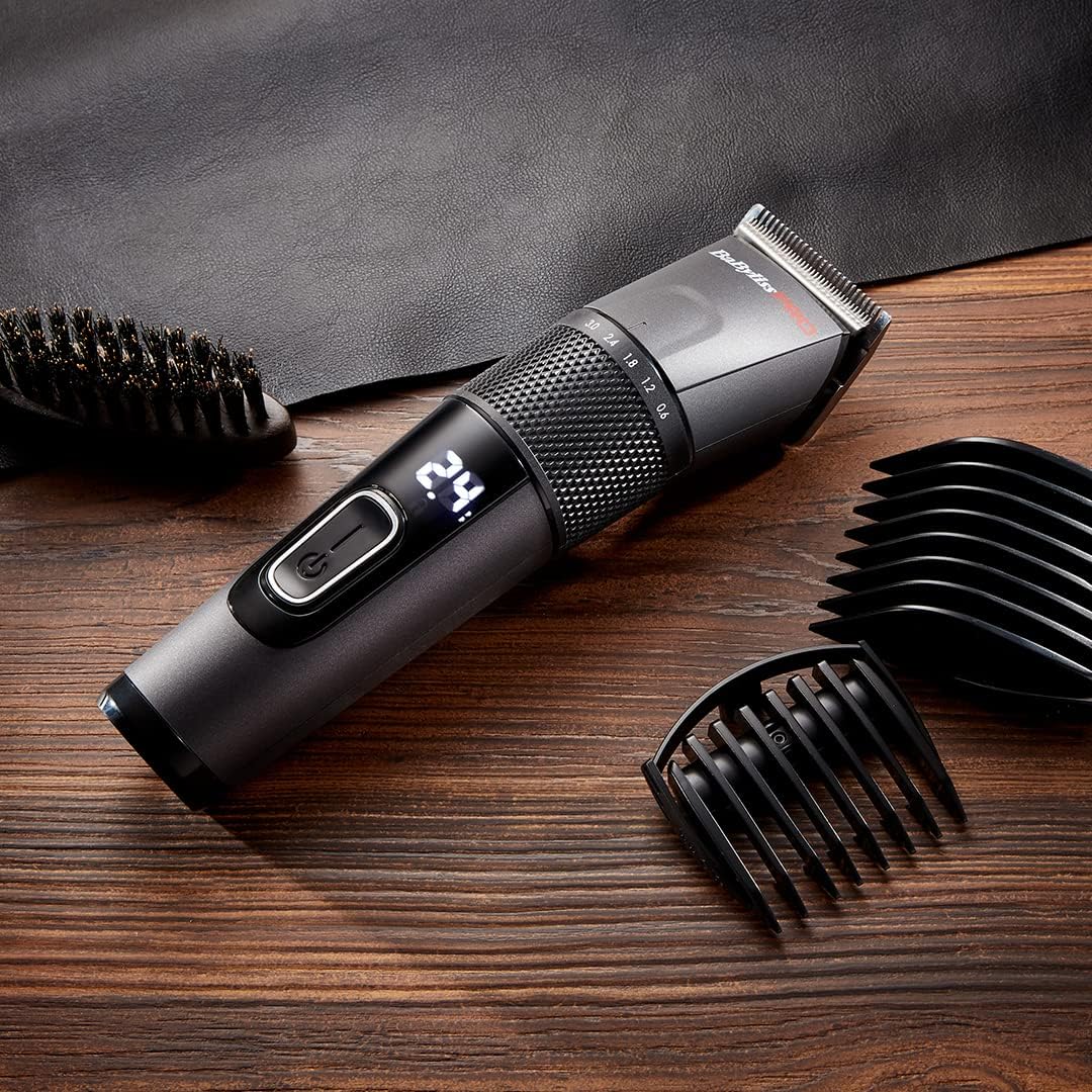 CUT DEFINER+ Tondeuse rechargeable s/socle (Moonless Night)
(batterie Lithium) -  8 guides de coupe [REMPLACE FX672E]