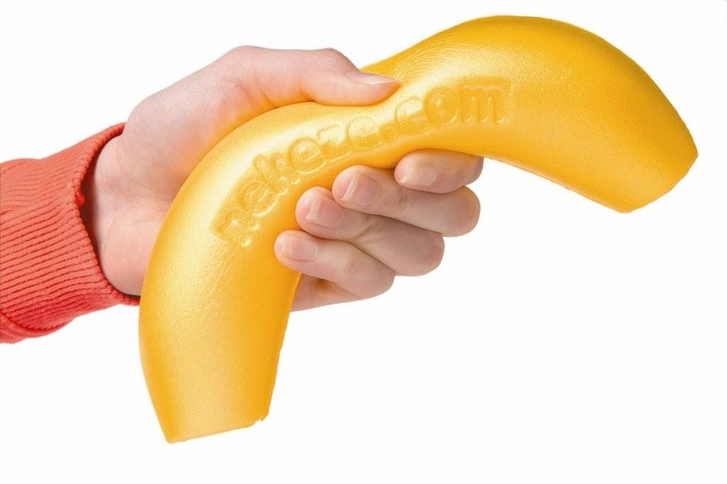 https://cdn.shopify.com/s/files/1/0849/0457/5309/files/appui-cou-pour-bac-a-shampoing-nekeze-jaune.jpg?v=1733826759