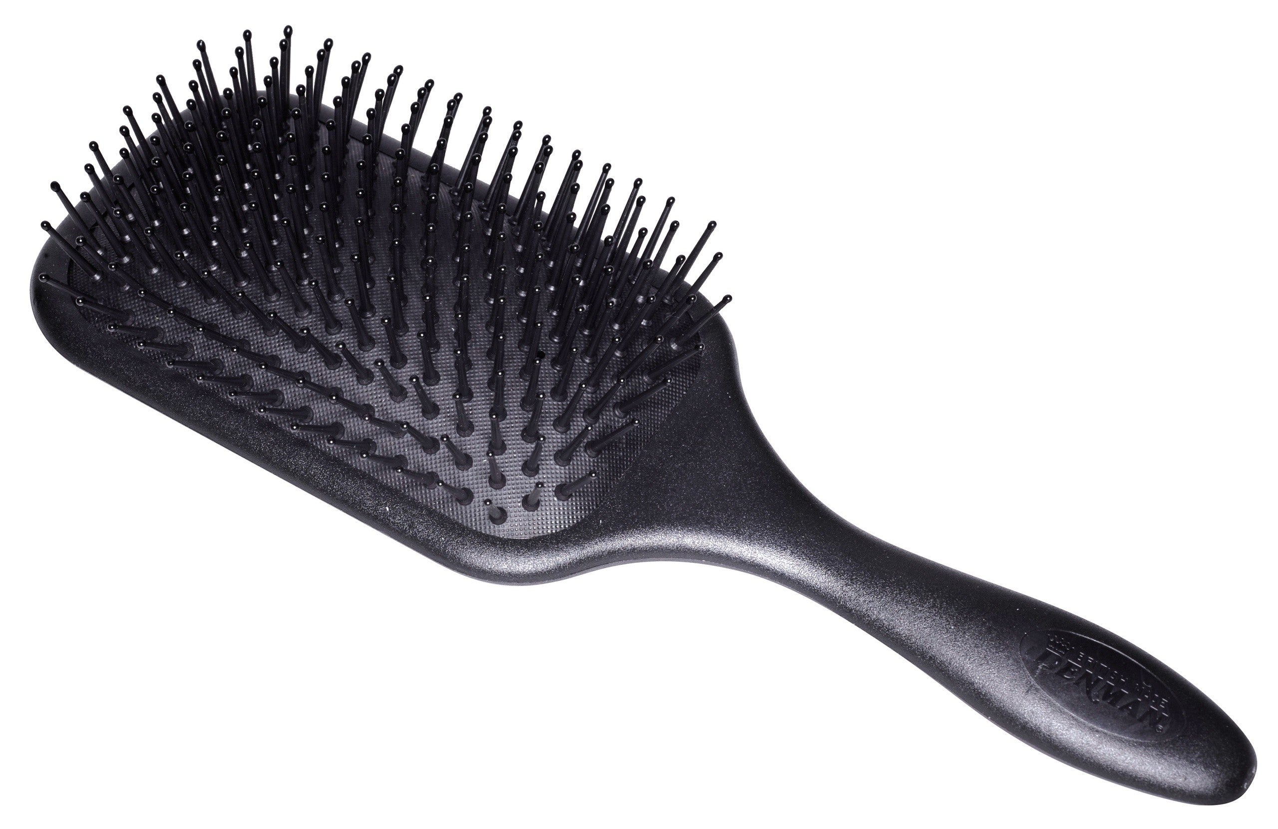 https://cdn.shopify.com/s/files/1/0849/0457/5309/files/brosse-a-cheveux-d83-grand-modele-denman.jpg?v=1733827567
