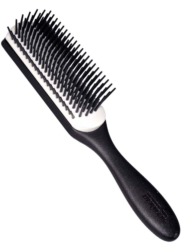 https://cdn.shopify.com/s/files/1/0849/0457/5309/files/brosse-styling-d3m-denman-coussin-blanc.jpg?v=1733827392