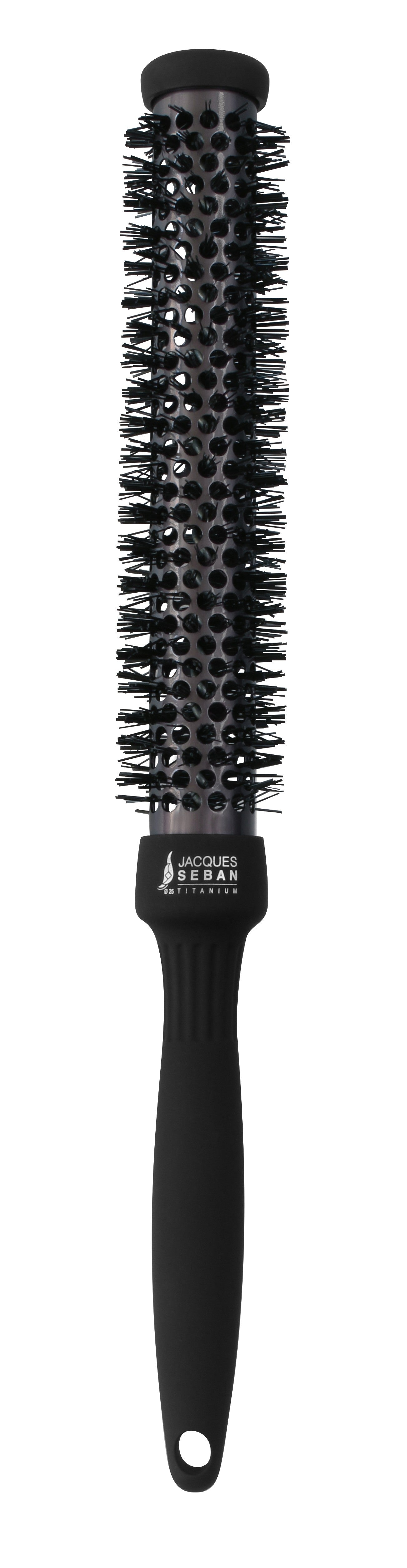 https://cdn.shopify.com/s/files/1/0849/0457/5309/files/brosse-xxl-professionnelle-titane-jacques-seban-25-mm.jpg?v=1733826761