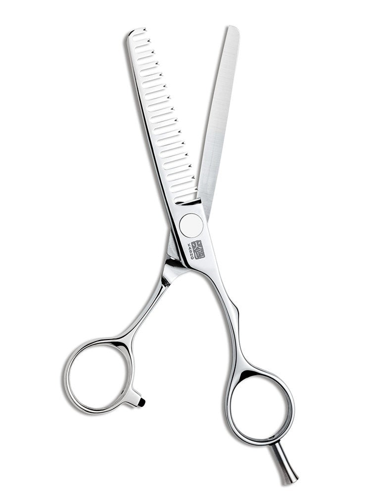 https://cdn.shopify.com/s/files/1/0849/0457/5309/files/ciseaux-sculpteur-15-dents-design-master-kdm-60-os-t15-kasho-taille-6.jpg?v=1733826623