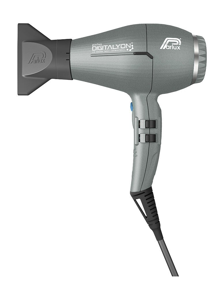 https://cdn.shopify.com/s/files/1/0849/0457/5309/files/seche-cheveux-professionnel-digitalyon-parlux-gris-irise.jpg?v=1733826812